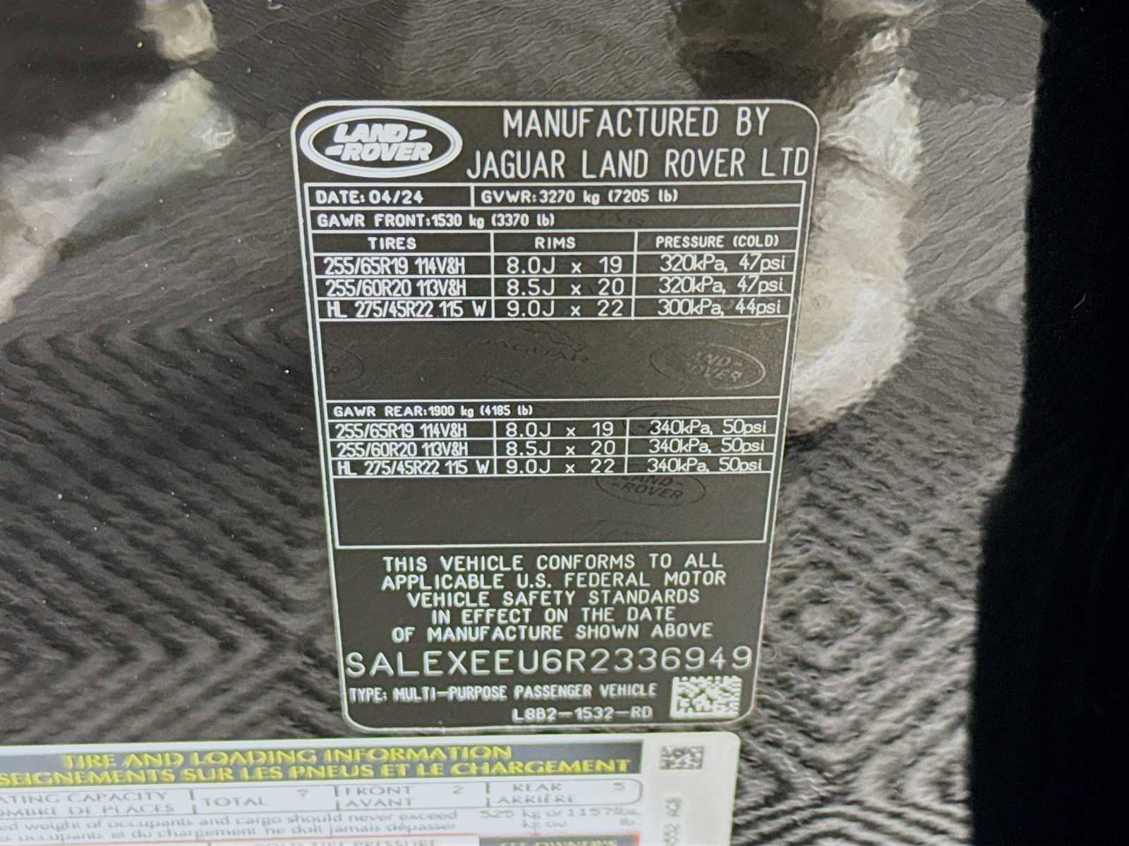 Used 2024 Land Rover Defender 110 X image 30