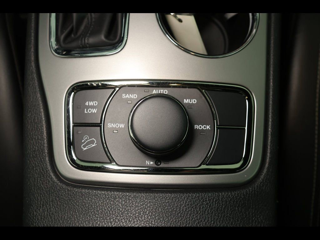 Used 2021 Jeep Grand Cherokee Limited w/ Quick Order Package 28K 80th image 15