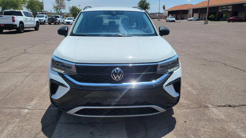 Used 2023 Volkswagen Taos S FWD image 3