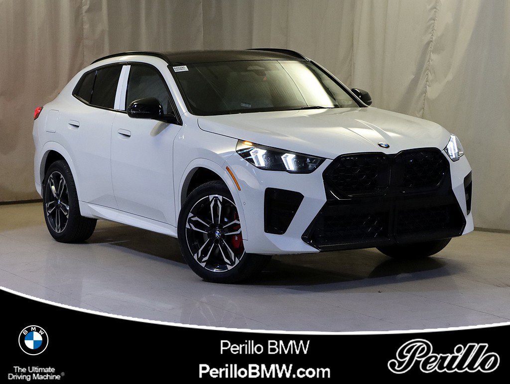 Used 2026 BMW X2 xDrive28i w/ M Sport Package AWD/4WD image 2