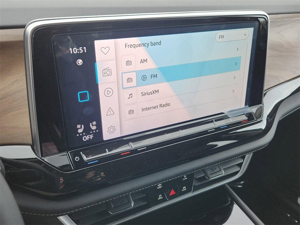 New 2025 Volkswagen Atlas SE image 17