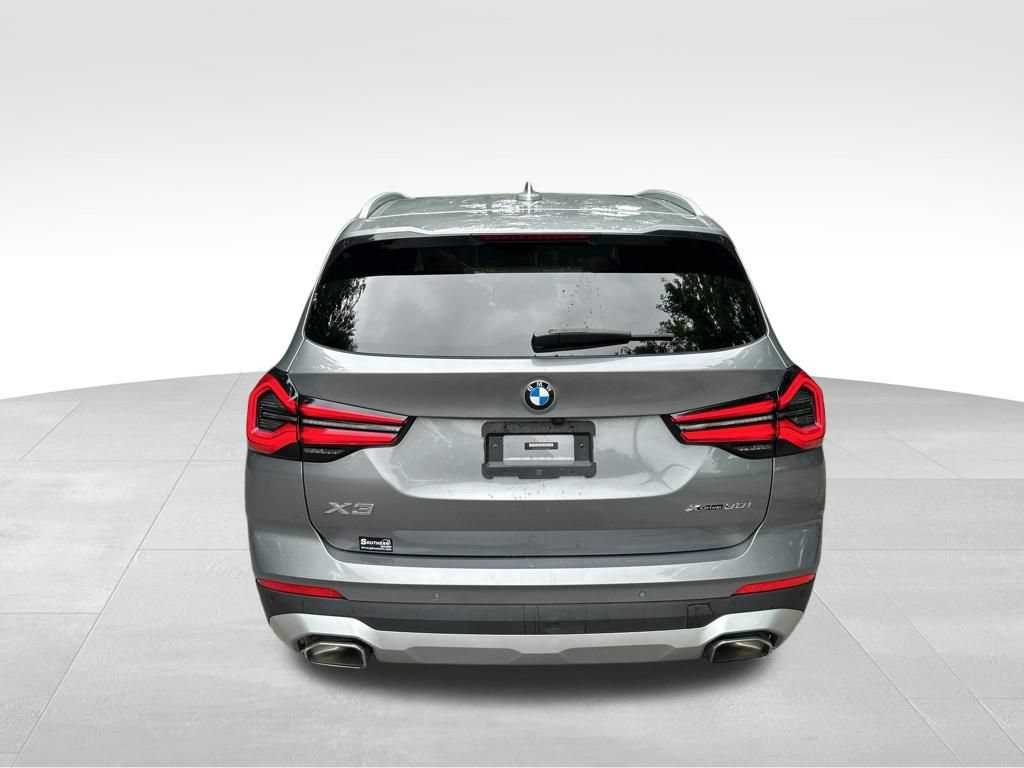 Used 2023 BMW X3 xDrive30i w/ Premium Package AWD/4WD image 4