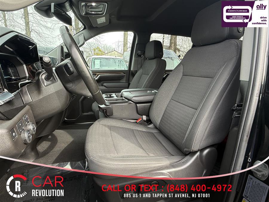 Used 2025 Chevrolet Silverado 3500 LT w/ Safety Package image 10