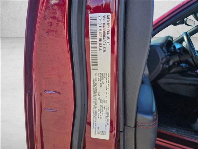 Used 2024 Dodge Durango GT image 17