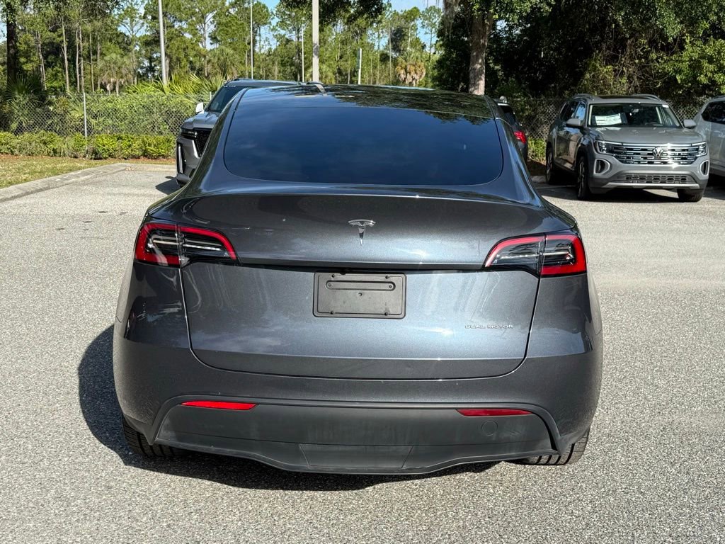 Used 2023 Tesla Model Y Long Range AWD/4WD image 12