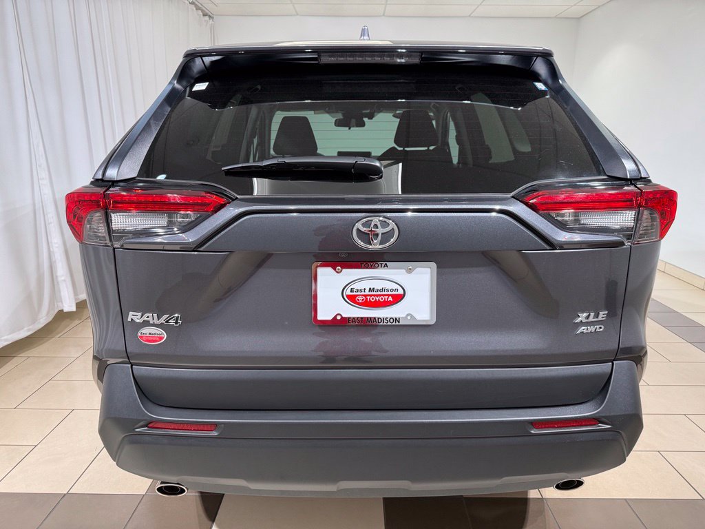 Certified 2025 Toyota RAV4 XLE AWD/4WD image 4