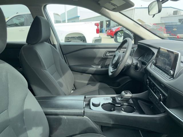 Used 2024 Nissan Rogue S AWD/4WD image 6