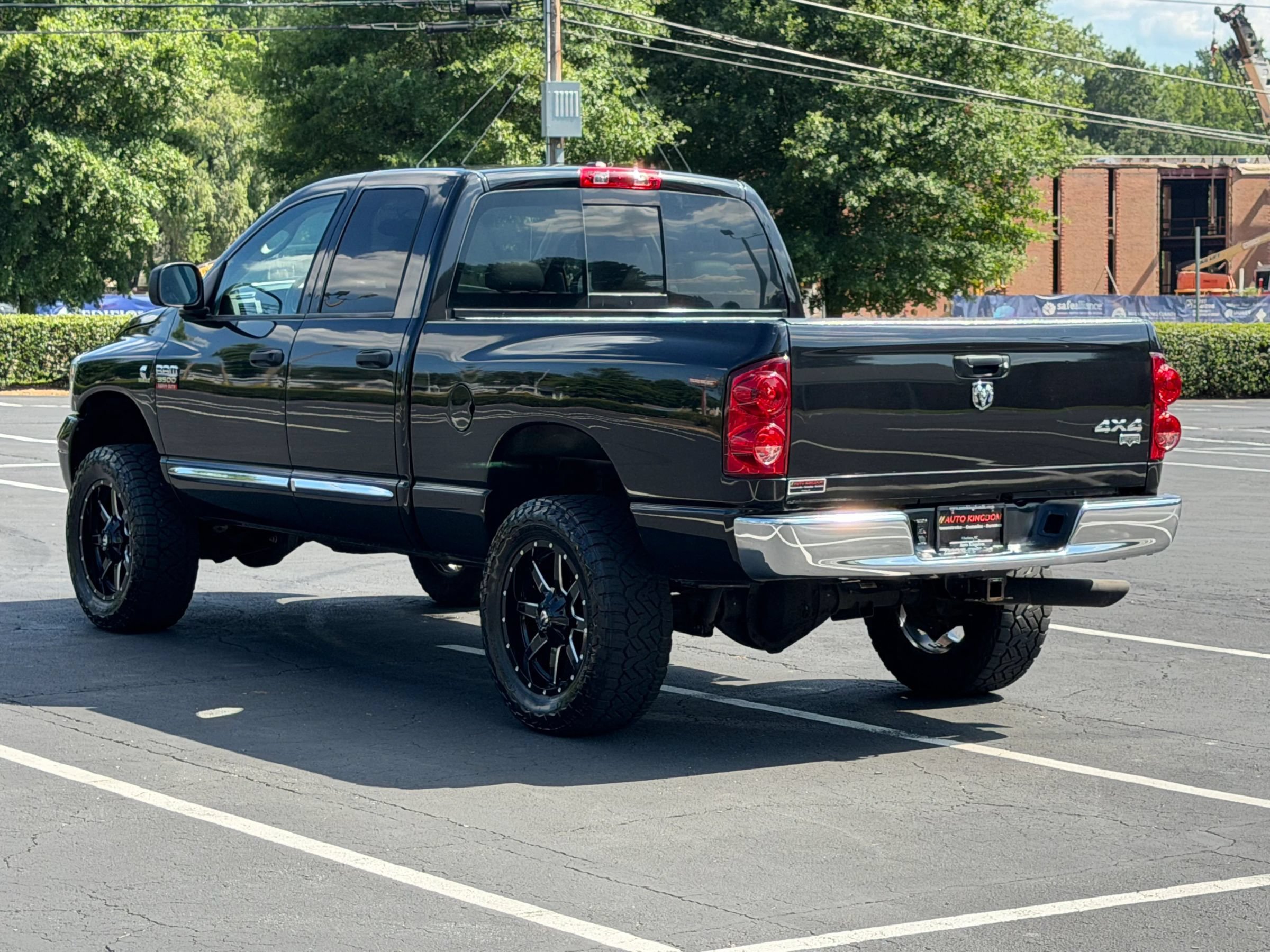 Used 2007 Dodge Ram 3500 Truck Laramie AWD/4WD image 8