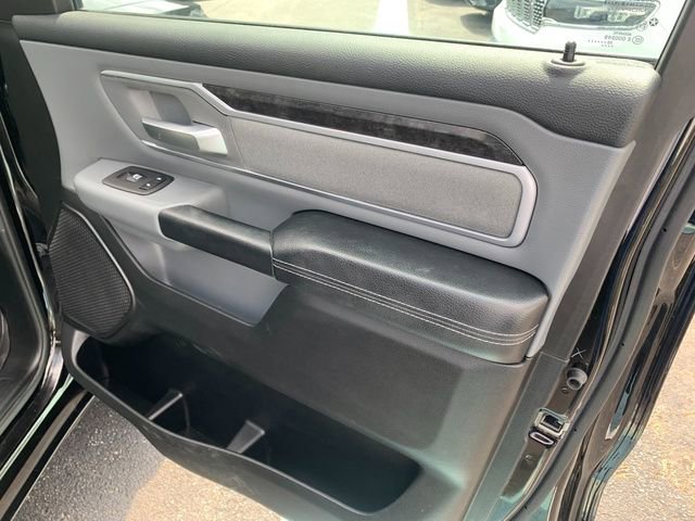 Used 2022 RAM 1500 Big Horn AWD/4WD image 15