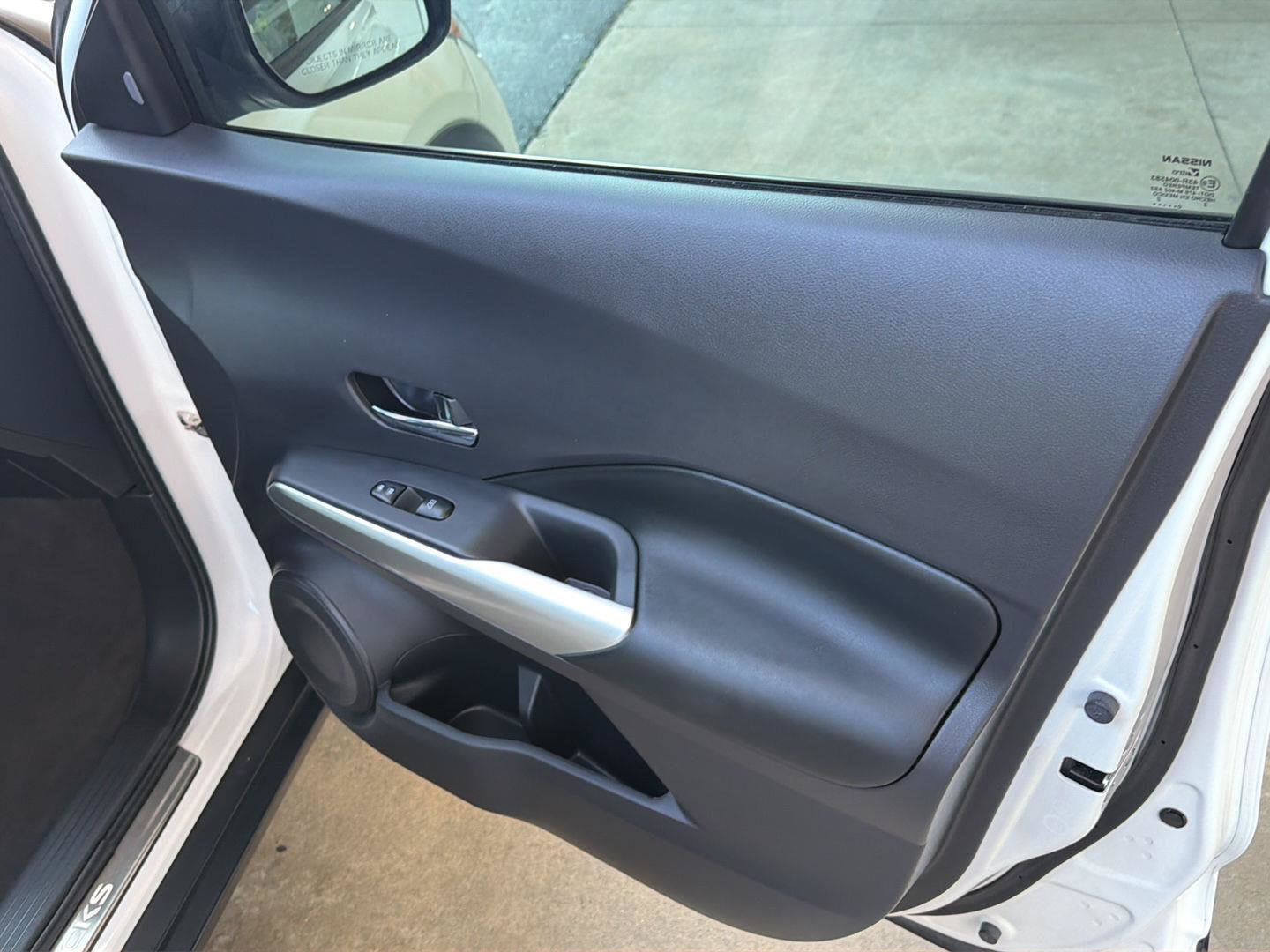 Used 2020 Nissan Kicks SR w/ SR Premium Package FWD image 14
