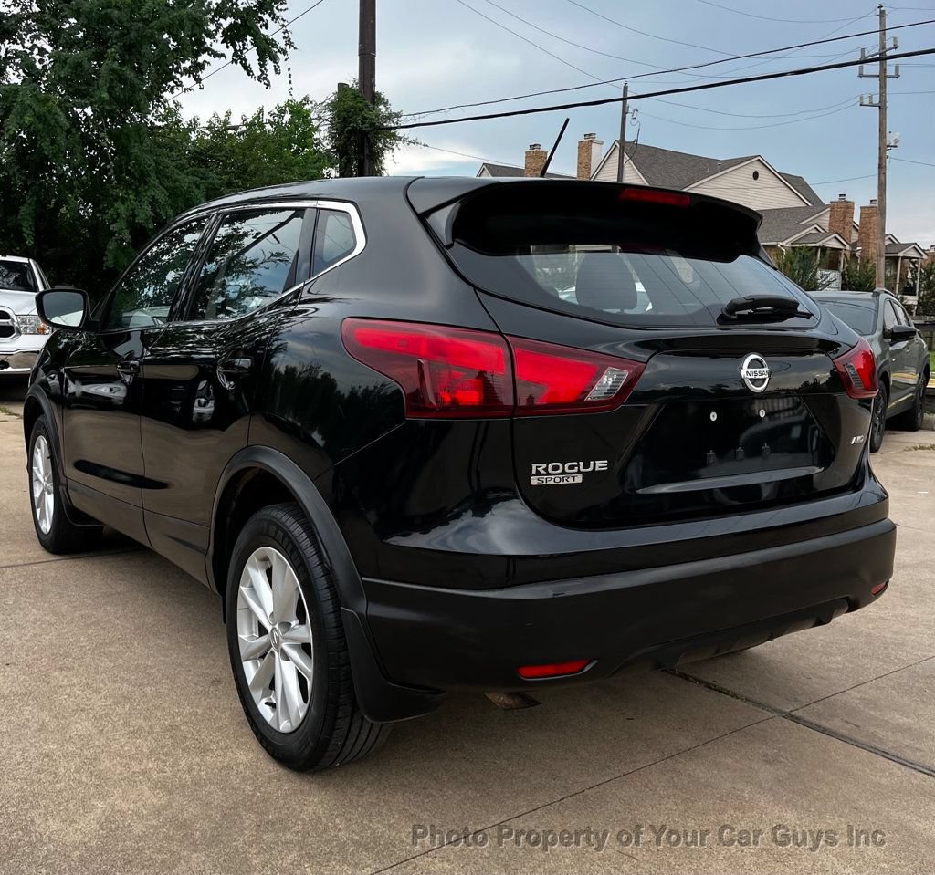 Used 2018 Nissan Rogue Sport S w/ S Appearance Package AWD/4WD image 10