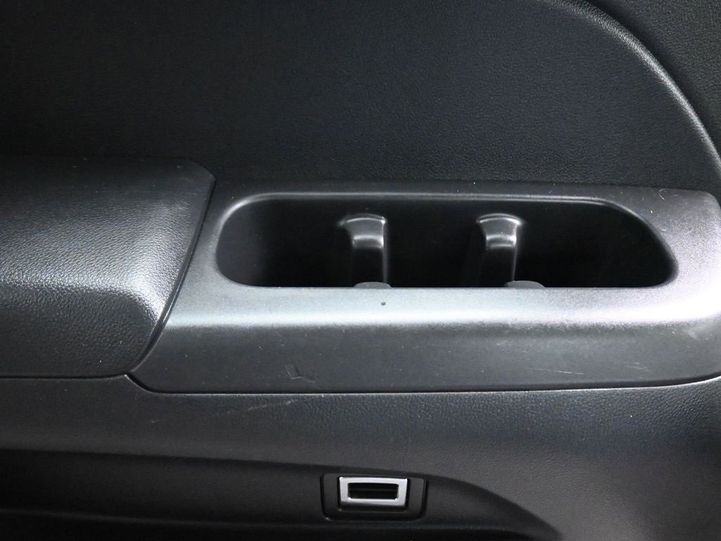 Used 2016 Honda Pilot Touring image 43