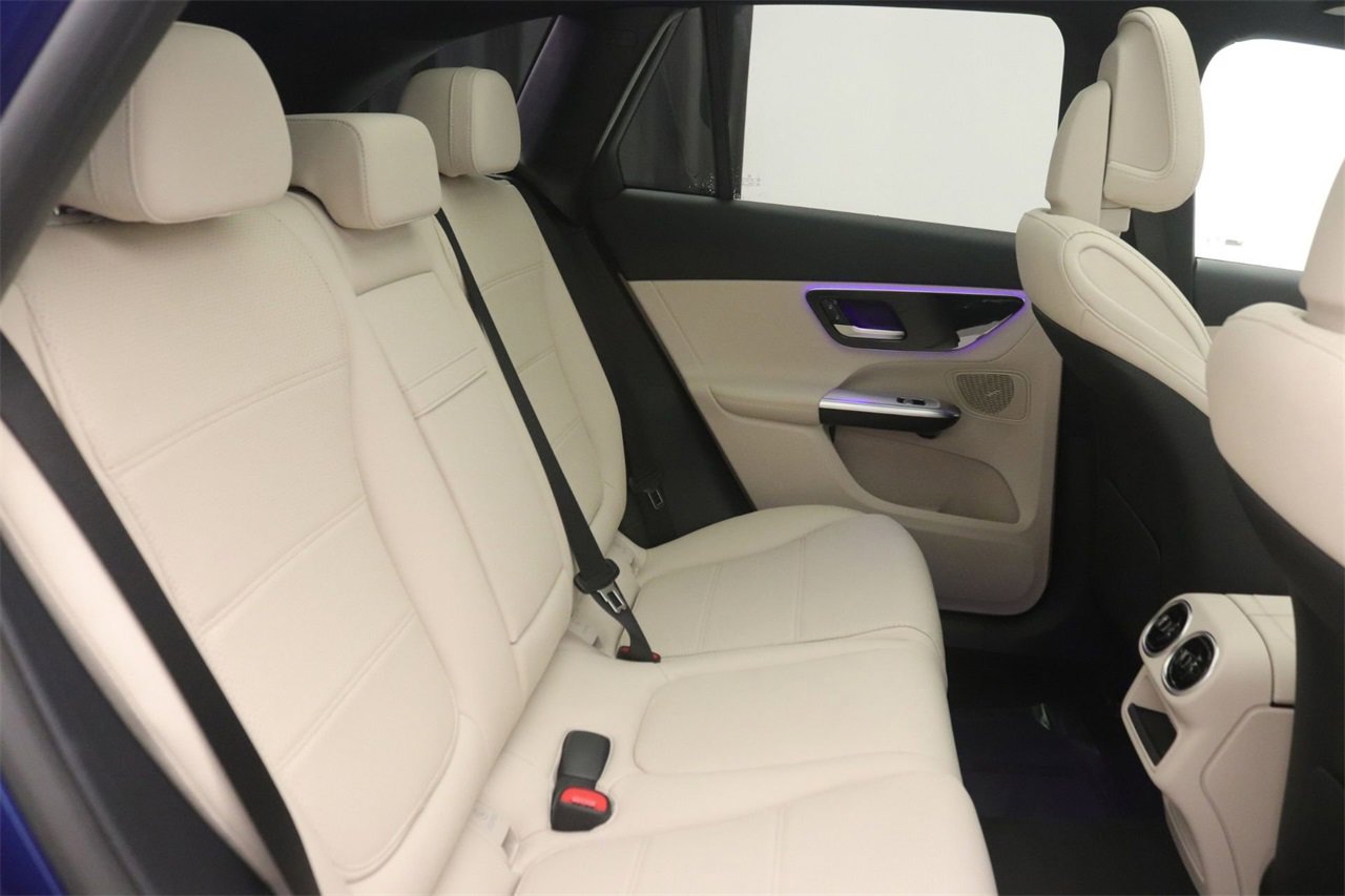 New 2026 Mercedes-Benz GLC 300 image 10