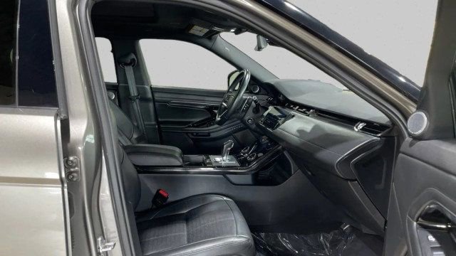 Used 2022 Land Rover Range Rover Evoque R-Dynamic SE image 13
