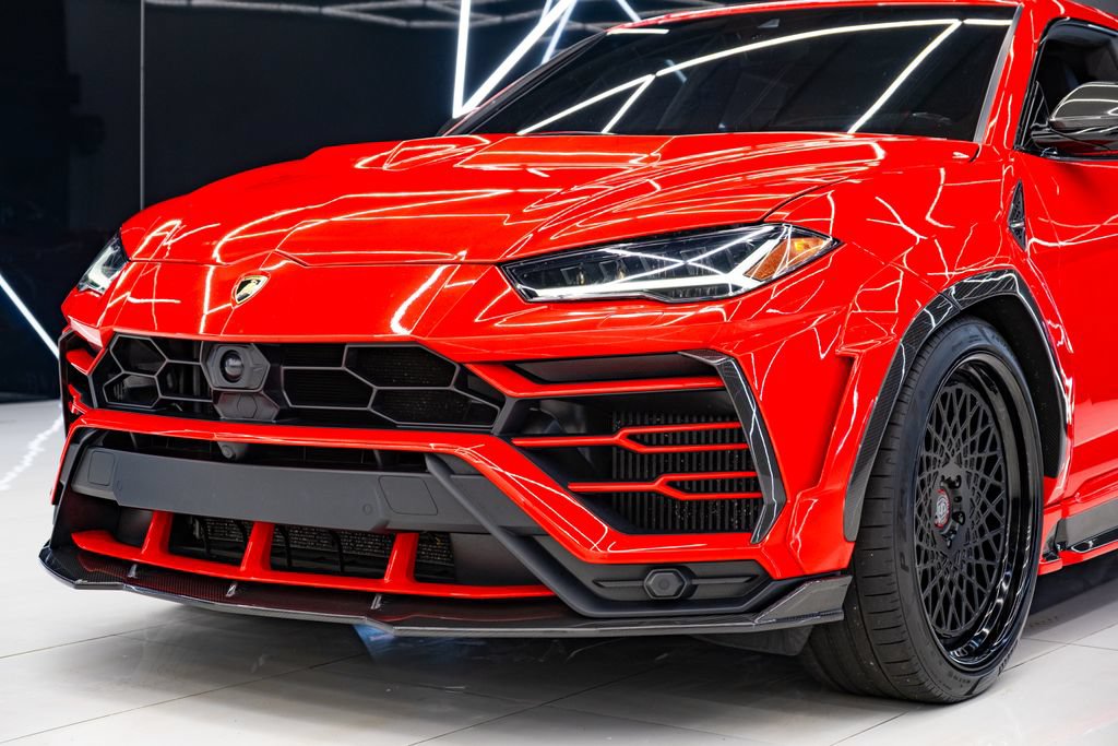 Used 2021 Lamborghini Urus AWD/4WD image 5