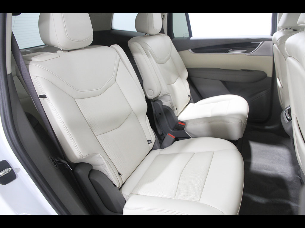 Used 2023 Cadillac XT6 Premium Luxury AWD/4WD image 20