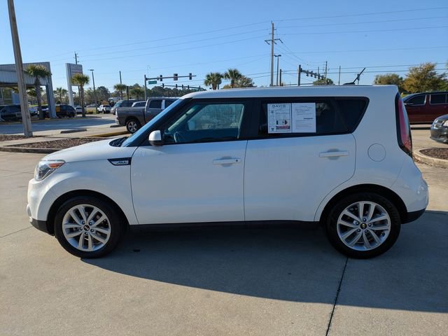 Used 2018 Kia Soul + image 7