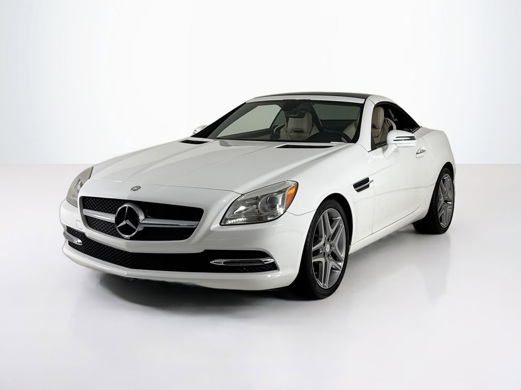 Used 2015 Mercedes-Benz SLK 250 image 1