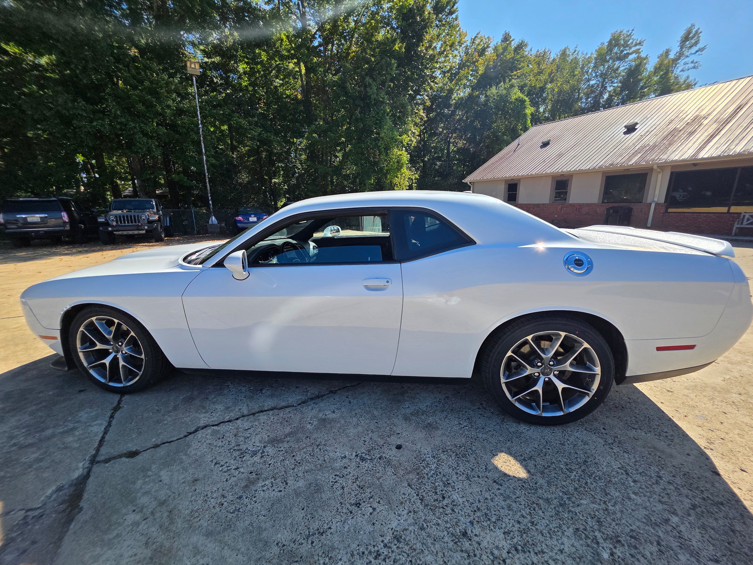 Used 2022 Dodge Challenger GT RWD image 8