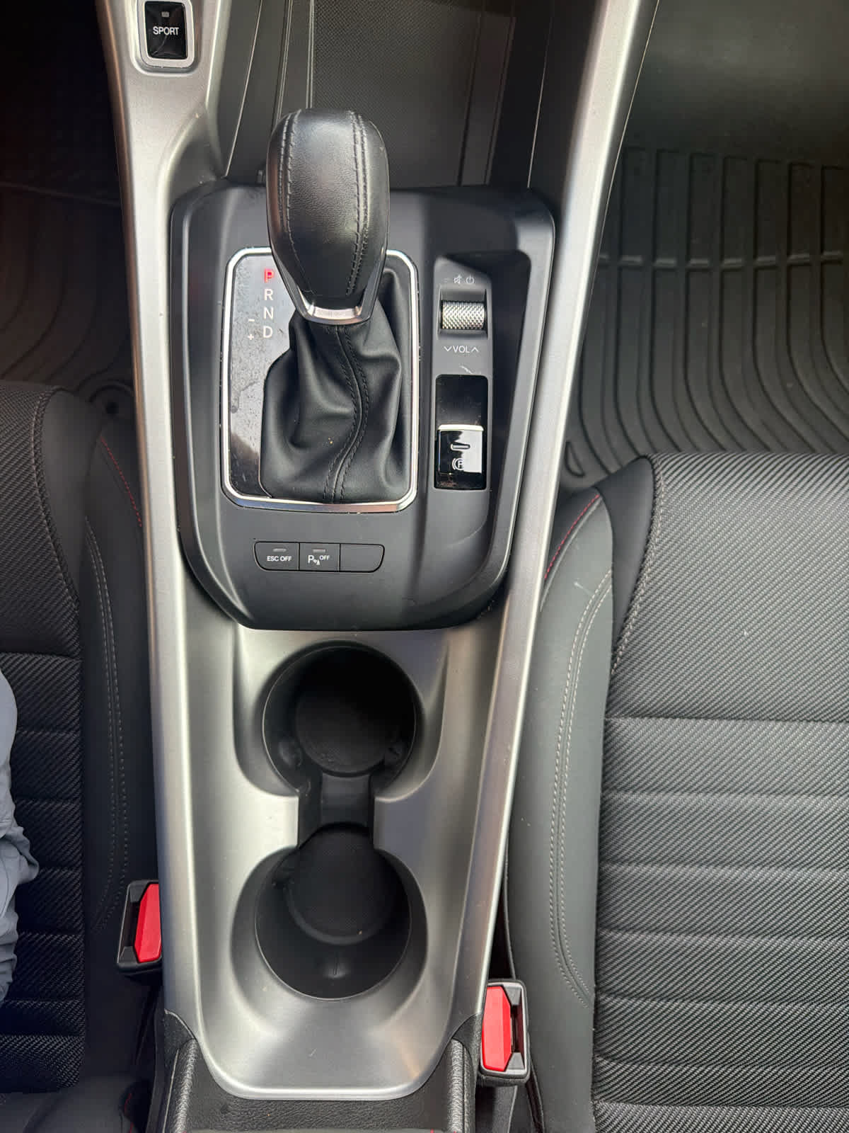 Used 2024 Dodge Hornet R/T AWD/4WD image 17