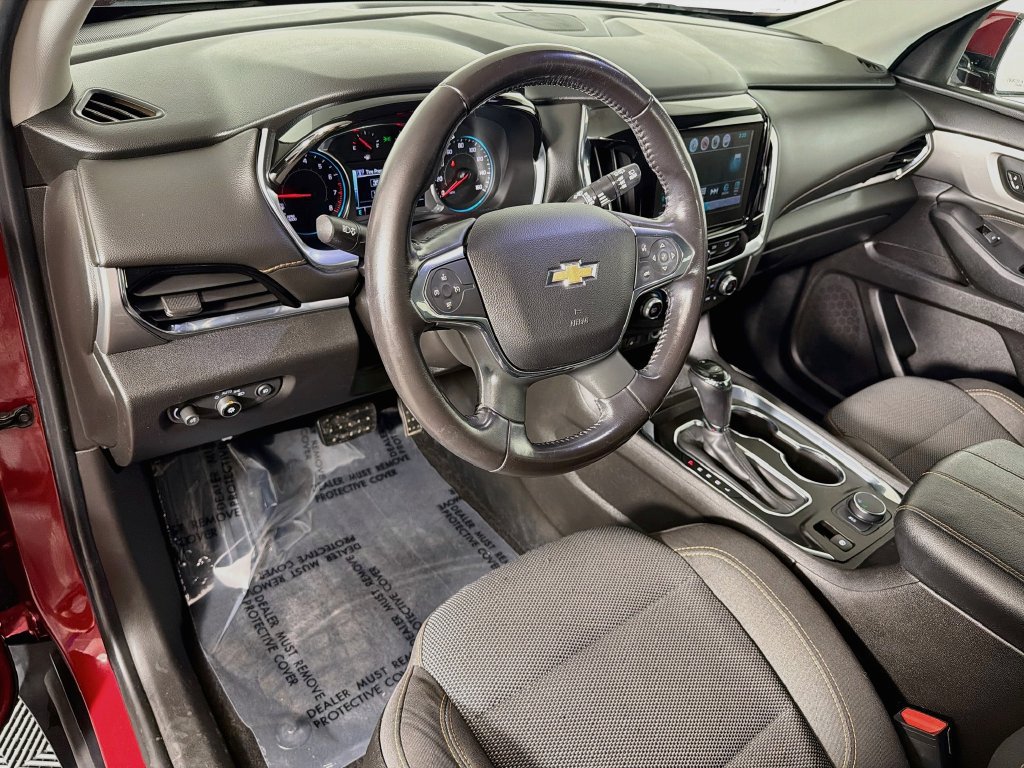 Used 2018 Chevrolet Traverse LT FWD image 9
