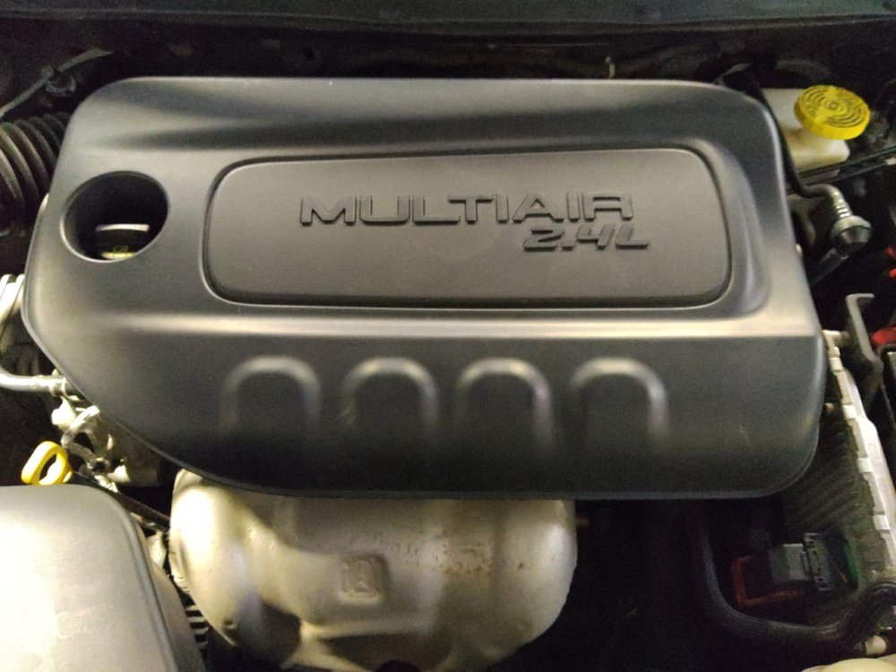 Used 2019 Jeep Cherokee Latitude Plus AWD/4WD image 30