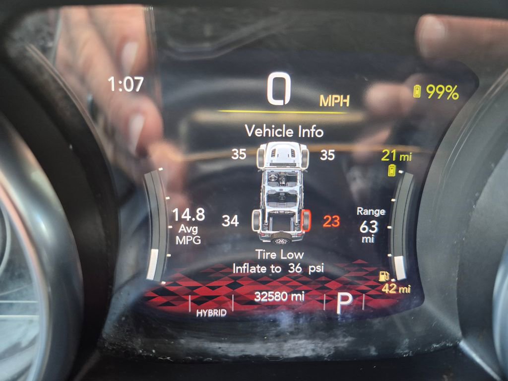 Used 2021 Jeep Wrangler Unlimited Sahara image 27