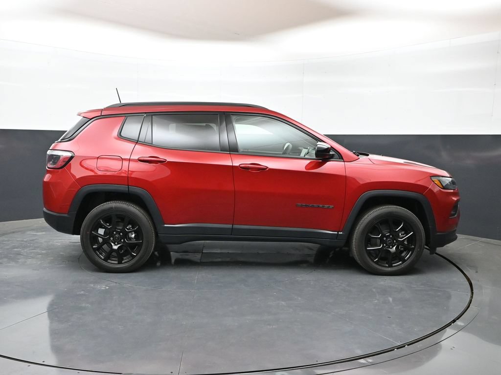 New 2026 Jeep Compass Latitude AWD/4WD image 27