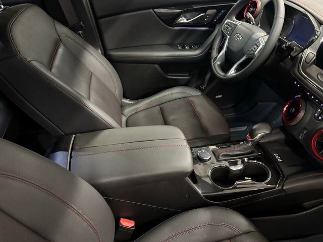 Used 2024 Chevrolet Blazer RS w/ Driver Confidence II Package image 21