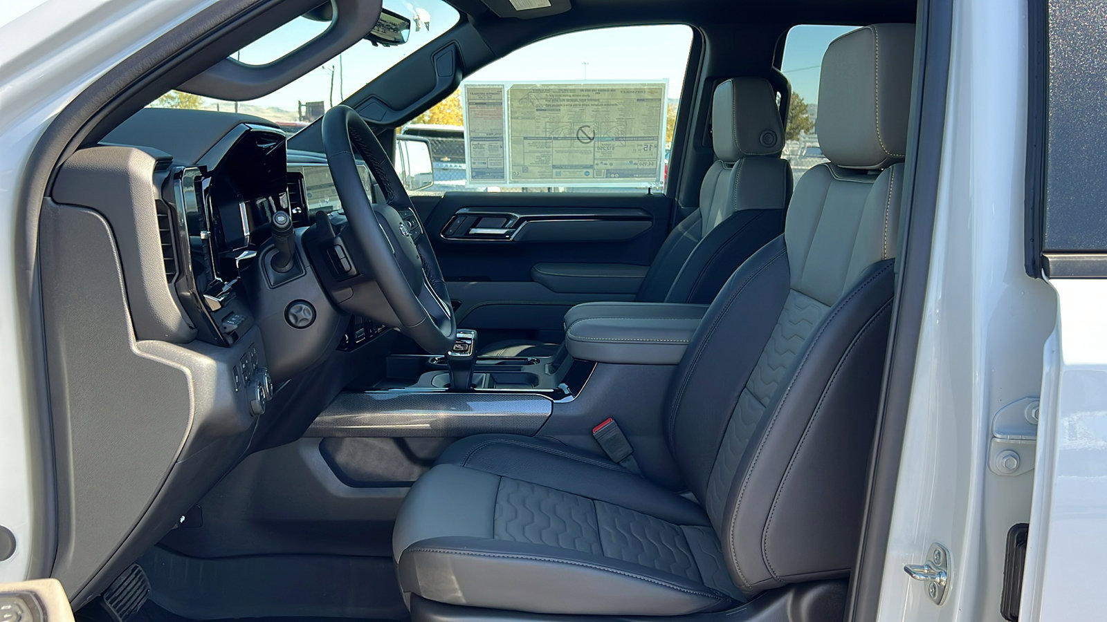 New 2026 Chevrolet Silverado 1500 ZR2 image 33