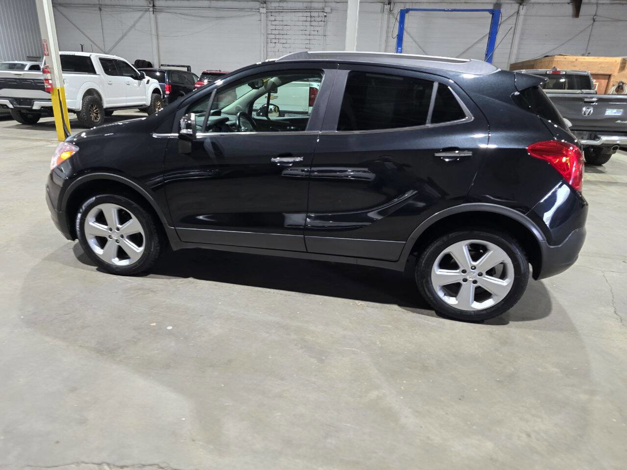 Used 2016 Buick Encore Convenience AWD/4WD image 5