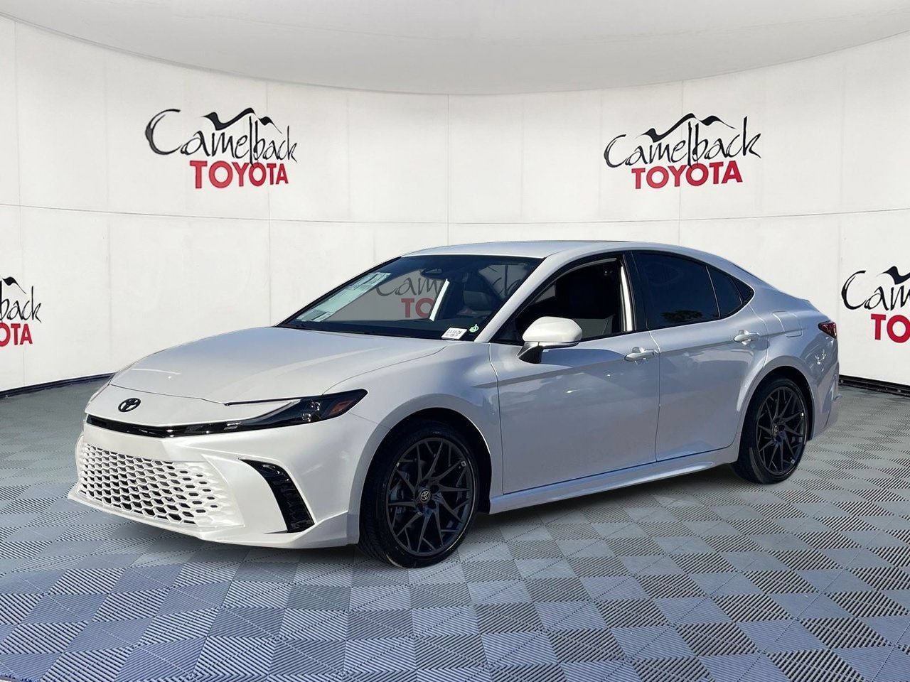 New 2026 Toyota Camry XSE FWD image 4