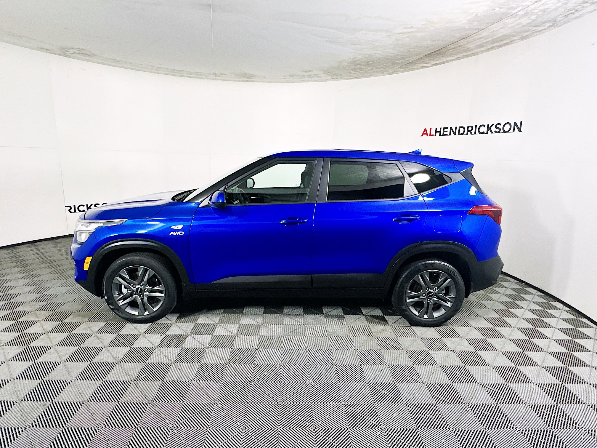 Used 2023 Kia Seltos LX image 6