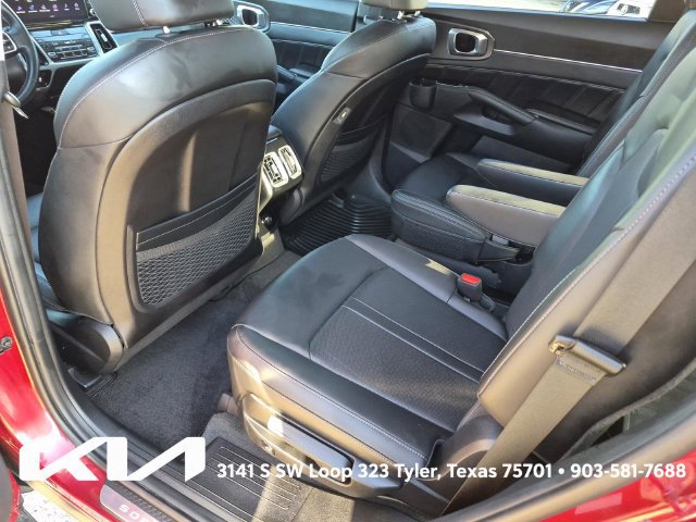 Certified 2023 Kia Sorento SX AWD/4WD image 25