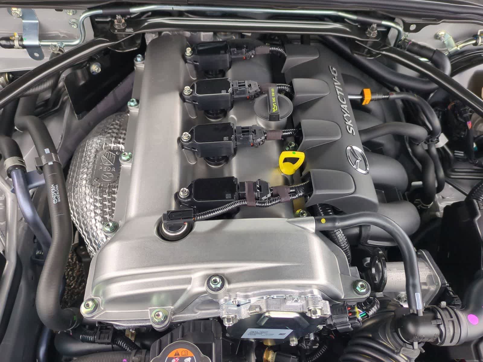 New 2026 MAZDA MX-5 Miata RF Grand Touring w/ Weather Package RWD image 15