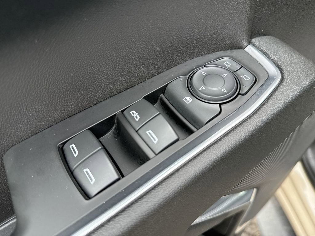 Used 2023 GMC Sierra 1500 Elevation image 13