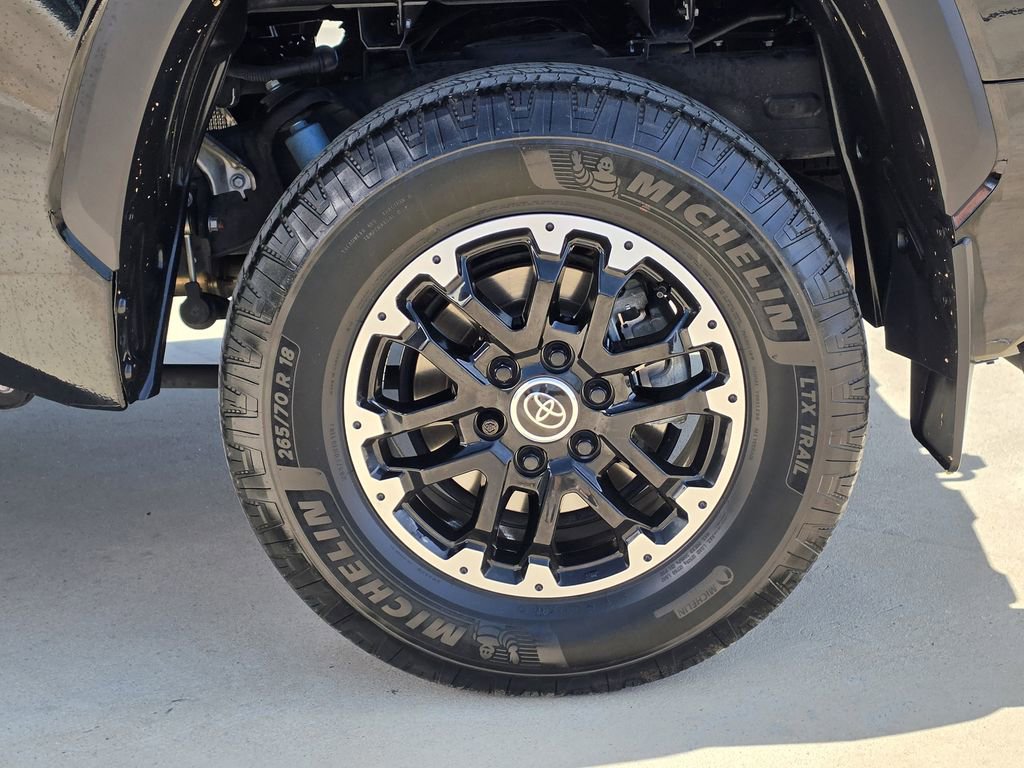 Used 2024 Toyota Tundra SR5 w/ TRD Off-Road Package AWD/4WD image 34