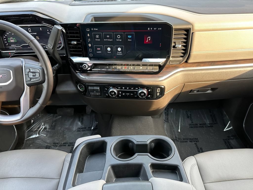 Used 2025 GMC Sierra 1500 SLT AWD/4WD image 11