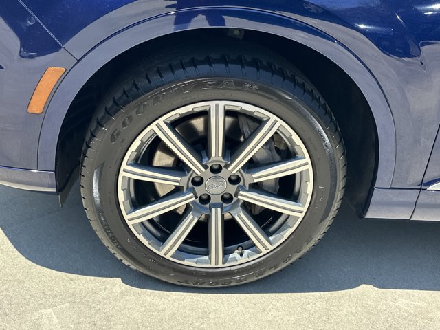 Used 2019 Audi Q7 2.0T Premium Plus w/ Premium Plus Package AWD/4WD image 12