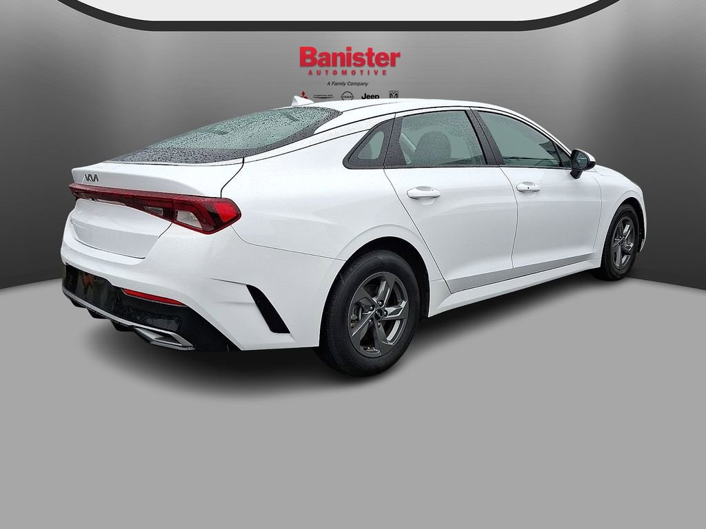 Used 2023 Kia K5 LXS FWD image 4