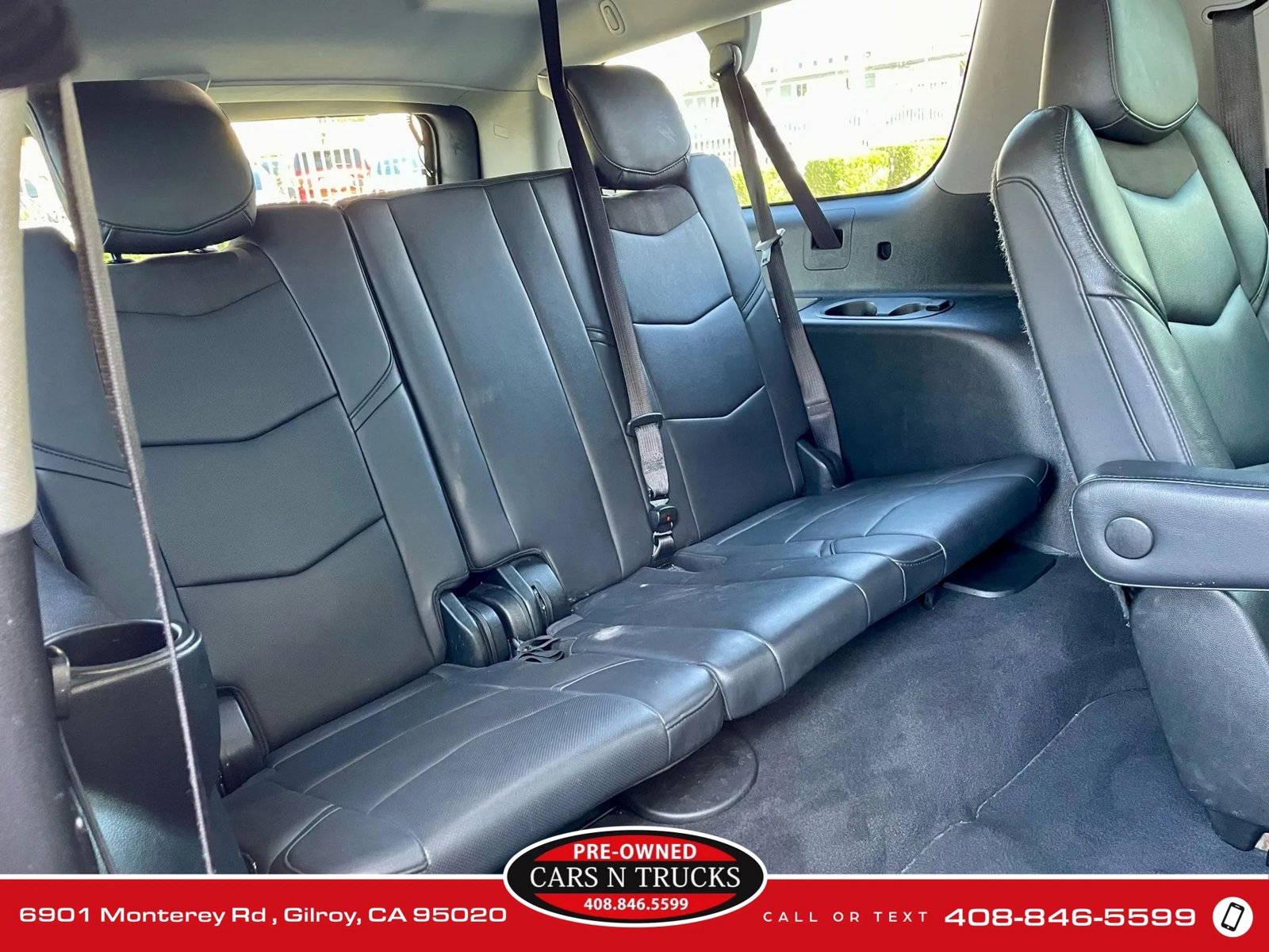 Used 2019 Cadillac Escalade ESV Premium Luxury image 15