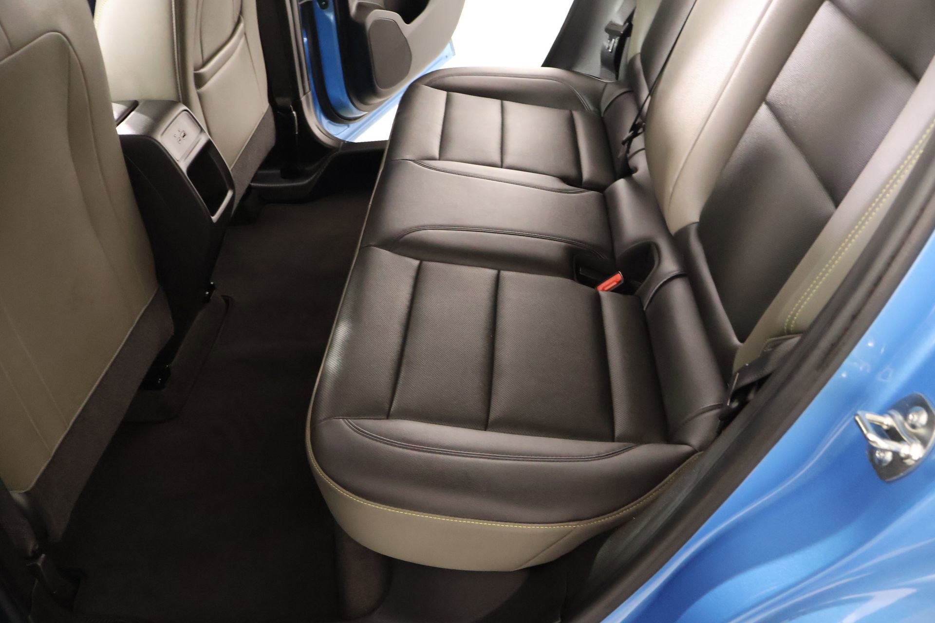 Used 2025 Chevrolet Trax ACTIV FWD image 12