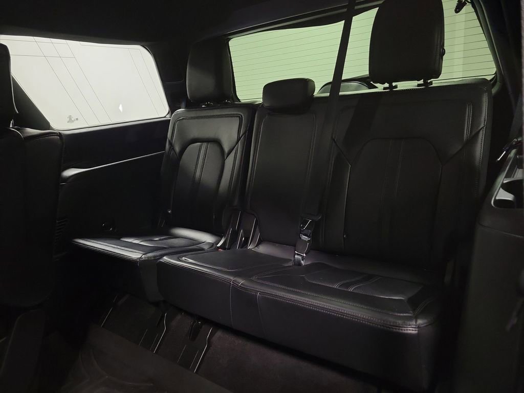 Used 2021 Ford Expedition Limited image 24