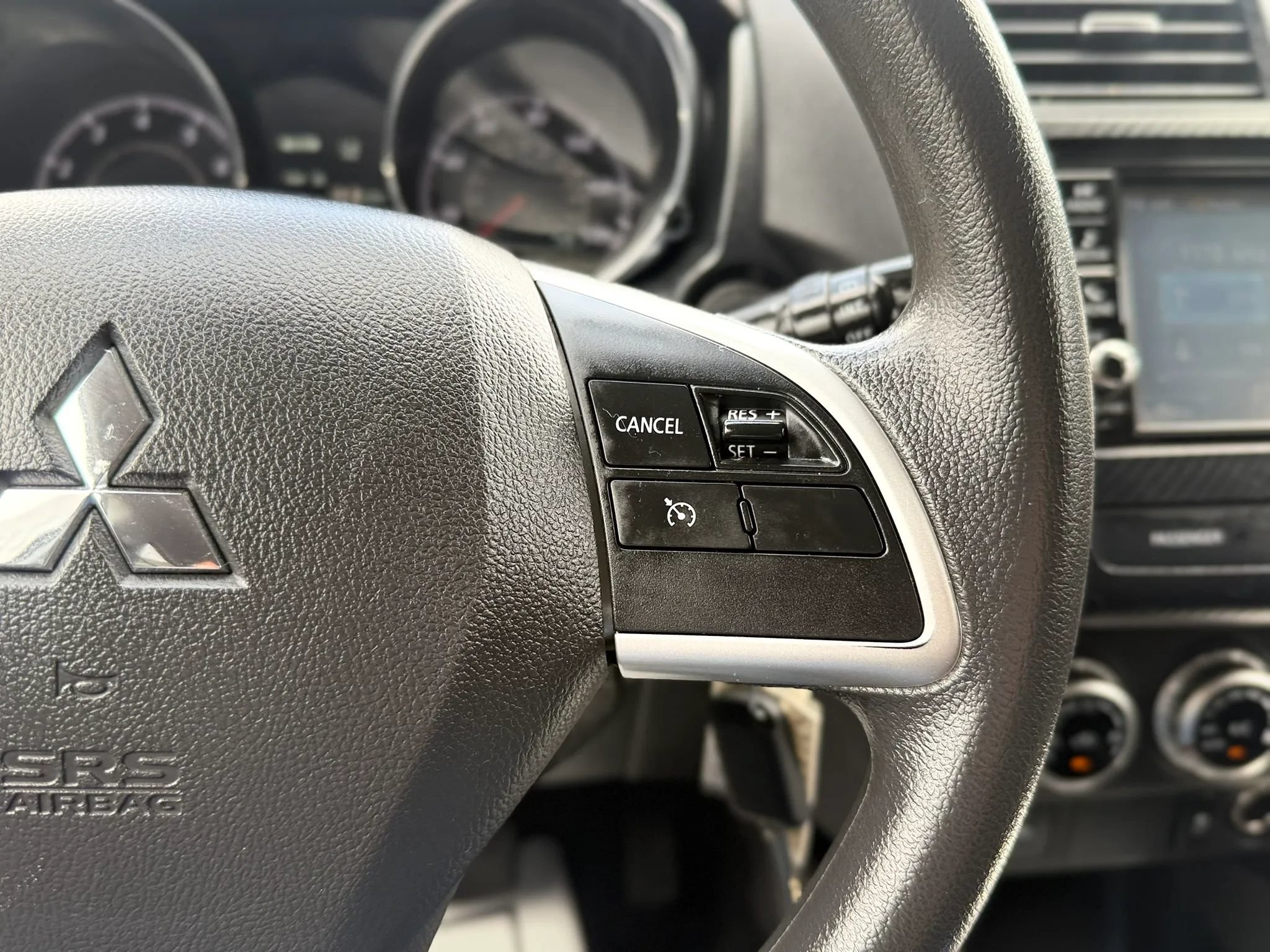 Used 2023 Mitsubishi Outlander Sport ES AWD/4WD image 14