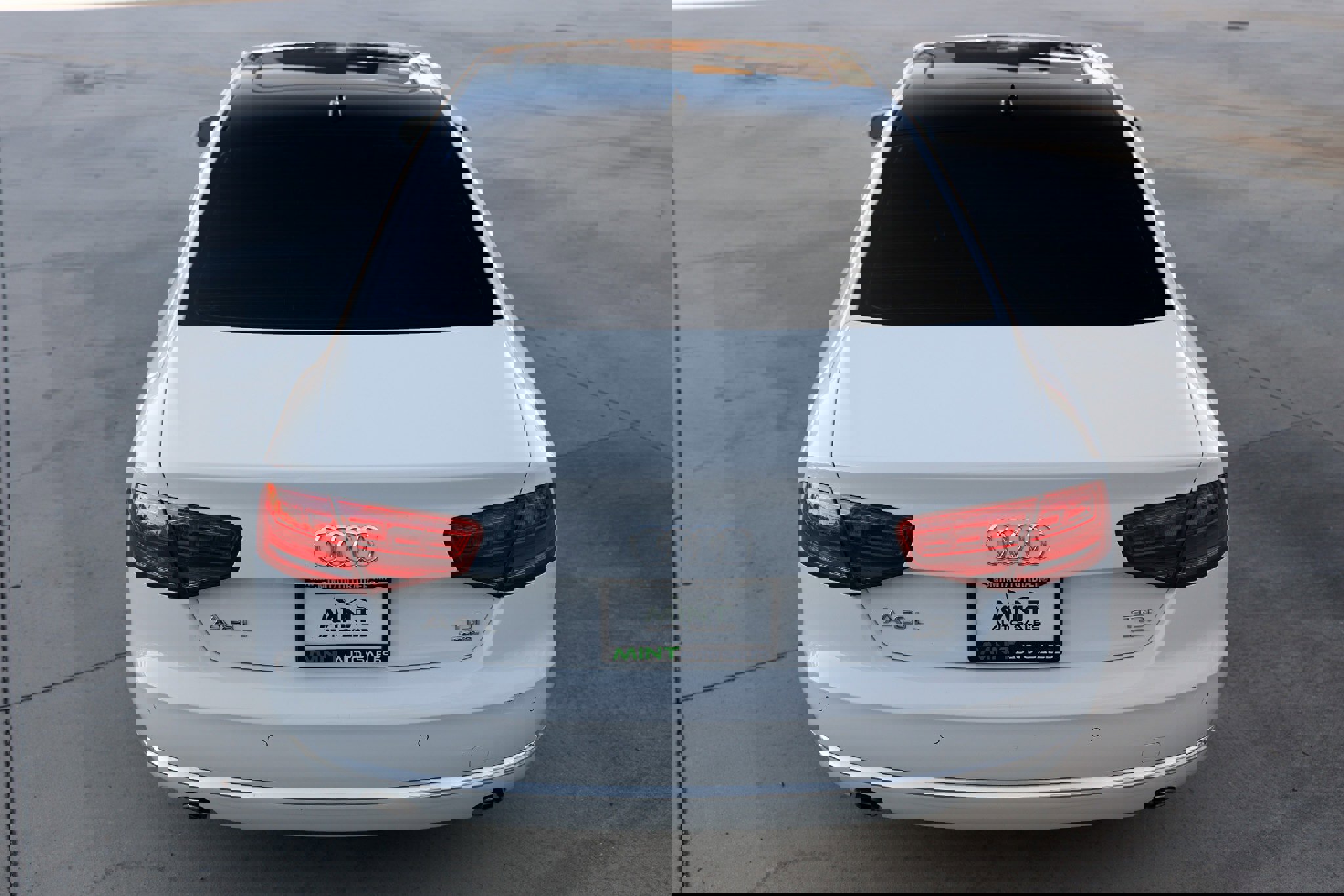 Used 2014 Audi A8 L TDI w/ Premium Package image 14