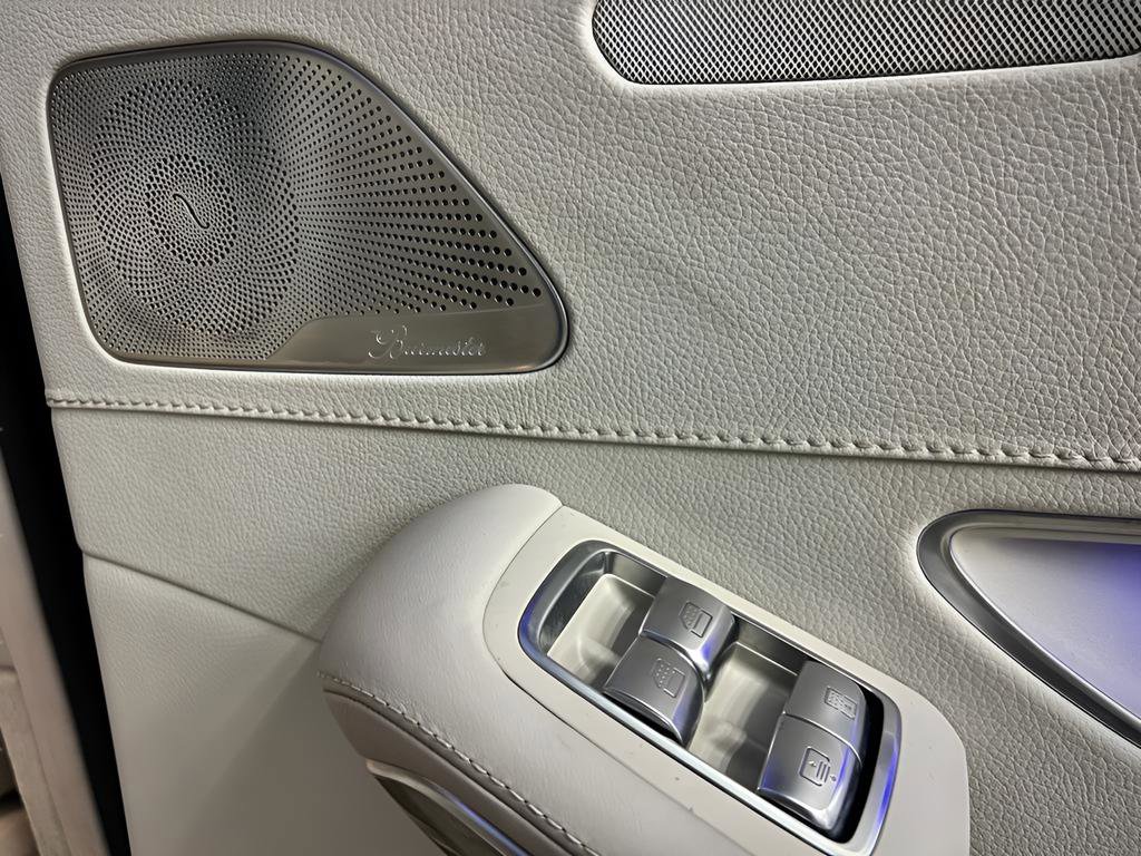 Used 2015 Mercedes-Benz S 550 Sedan image 31