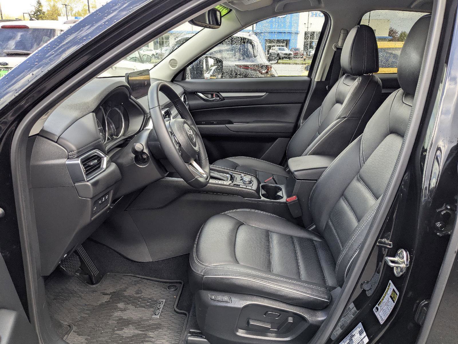 Used 2025 MAZDA CX-5 AWD 2.5 S w/ Preferred Package image 17