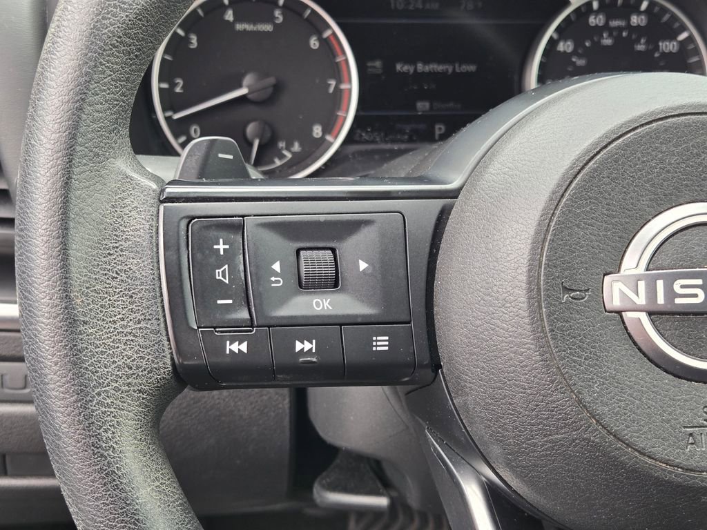 Used 2023 Nissan Rogue S FWD image 23