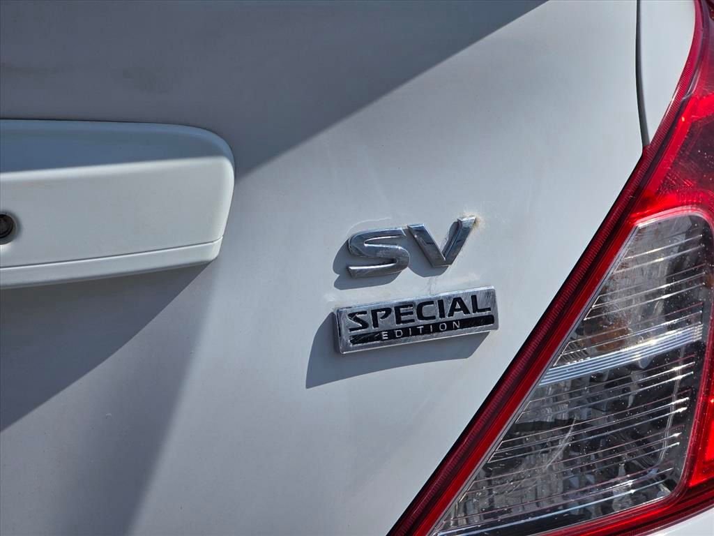 Used 2018 Nissan Versa SV w/ SV Special Edition Package FWD image 16