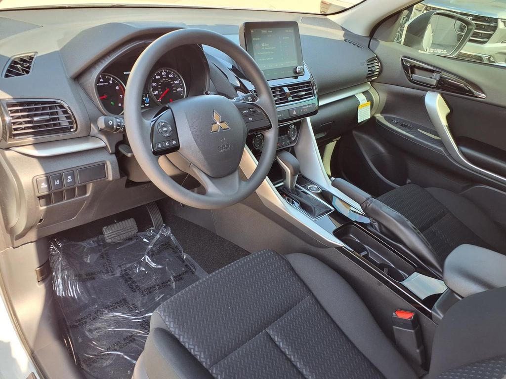 Used 2026 Mitsubishi Eclipse Cross ES AWD/4WD image 12